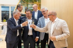 ZUERICH, 21. OKTOBER 2024 - ZUERCHER GENERALAGENTEN VERBAND ZGAV: Event des Zuercher Generalgenten Verbandes im Zurich Development Center ZDC an der Keltenstrasse 48 in Zuerich. Panel mit Erich Marte (Allianz), Thomas Steiger (Zurich), Herbert Goll (AXA), Daniel Gatti (SwissLife), Ralph Jeitzinger und Moderator Hans-Peter Nehmer (Allianz). Thema: Entschaedigungsmodelle im Aussendienst auf dem Pruefstand - Wohin geht die Reise? Auftrag: Anup Nastik, Allianz-Suisse Zuerich. 

ths/Photo by: THOMI STUDHALTER