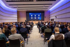 ZUERICH, 21. OKTOBER 2024 - ZUERCHER GENERALAGENTEN VERBAND ZGAV: Event des Zuercher Generalgenten Verbandes im Zurich Development Center ZDC an der Keltenstrasse 48 in Zuerich. Panel mit Erich Marte (Allianz), Thomas Steiger (Zurich), Herbert Goll (AXA), Daniel Gatti (SwissLife), Ralph Jeitzinger und Moderator Hans-Peter Nehmer (Allianz). Thema: Entschaedigungsmodelle im Aussendienst auf dem Pruefstand - Wohin geht die Reise? Auftrag: Anup Nastik, Allianz-Suisse Zuerich. 

ths/Photo by: THOMI STUDHALTER