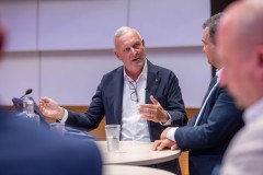 ZUERICH, 21. OKTOBER 2024 - ZUERCHER GENERALAGENTEN VERBAND ZGAV: Event des Zuercher Generalgenten Verbandes im Zurich Development Center ZDC an der Keltenstrasse 48 in Zuerich. Panel mit Erich Marte (Allianz), Thomas Steiger (Zurich), Herbert Goll (AXA), Daniel Gatti (SwissLife), Ralph Jeitzinger und Moderator Hans-Peter Nehmer (Allianz). Thema: Entschaedigungsmodelle im Aussendienst auf dem Pruefstand - Wohin geht die Reise? Auftrag: Anup Nastik, Allianz-Suisse Zuerich. 

ths/Photo by: THOMI STUDHALTER