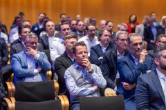 ZUERICH, 21. OKTOBER 2024 - ZUERCHER GENERALAGENTEN VERBAND ZGAV: Event des Zuercher Generalgenten Verbandes im Zurich Development Center ZDC an der Keltenstrasse 48 in Zuerich. Panel mit Erich Marte (Allianz), Thomas Steiger (Zurich), Herbert Goll (AXA), Daniel Gatti (SwissLife), Ralph Jeitzinger und Moderator Hans-Peter Nehmer (Allianz). Thema: Entschaedigungsmodelle im Aussendienst auf dem Pruefstand - Wohin geht die Reise? Auftrag: Anup Nastik, Allianz-Suisse Zuerich. 

ths/Photo by: THOMI STUDHALTER