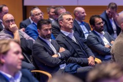 ZUERICH, 21. OKTOBER 2024 - ZUERCHER GENERALAGENTEN VERBAND ZGAV: Event des Zuercher Generalgenten Verbandes im Zurich Development Center ZDC an der Keltenstrasse 48 in Zuerich. Panel mit Erich Marte (Allianz), Thomas Steiger (Zurich), Herbert Goll (AXA), Daniel Gatti (SwissLife), Ralph Jeitzinger und Moderator Hans-Peter Nehmer (Allianz). Thema: Entschaedigungsmodelle im Aussendienst auf dem Pruefstand - Wohin geht die Reise? Auftrag: Anup Nastik, Allianz-Suisse Zuerich. 

ths/Photo by: THOMI STUDHALTER