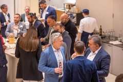 ZUERICH, 21. OKTOBER 2024 - ZUERCHER GENERALAGENTEN VERBAND ZGAV: Event des Zuercher Generalgenten Verbandes im Zurich Development Center ZDC an der Keltenstrasse 48 in Zuerich. Panel mit Erich Marte (Allianz), Thomas Steiger (Zurich), Herbert Goll (AXA), Daniel Gatti (SwissLife), Ralph Jeitzinger und Moderator Hans-Peter Nehmer (Allianz). Thema: Entschaedigungsmodelle im Aussendienst auf dem Pruefstand - Wohin geht die Reise? Auftrag: Anup Nastik, Allianz-Suisse Zuerich. 

ths/Photo by: THOMI STUDHALTER