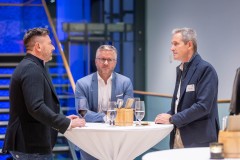 ZUERICH, 21. OKTOBER 2024 - ZUERCHER GENERALAGENTEN VERBAND ZGAV: Event des Zuercher Generalgenten Verbandes im Zurich Development Center ZDC an der Keltenstrasse 48 in Zuerich. Panel mit Erich Marte (Allianz), Thomas Steiger (Zurich), Herbert Goll (AXA), Daniel Gatti (SwissLife), Ralph Jeitzinger und Moderator Hans-Peter Nehmer (Allianz). Thema: Entschaedigungsmodelle im Aussendienst auf dem Pruefstand - Wohin geht die Reise? Auftrag: Anup Nastik, Allianz-Suisse Zuerich. 

ths/Photo by: THOMI STUDHALTER