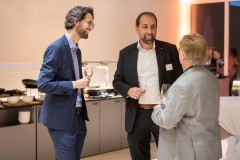 ZUERICH, 21. OKTOBER 2024 - ZUERCHER GENERALAGENTEN VERBAND ZGAV: Event des Zuercher Generalgenten Verbandes im Zurich Development Center ZDC an der Keltenstrasse 48 in Zuerich. Panel mit Erich Marte (Allianz), Thomas Steiger (Zurich), Herbert Goll (AXA), Daniel Gatti (SwissLife), Ralph Jeitzinger und Moderator Hans-Peter Nehmer (Allianz). Thema: Entschaedigungsmodelle im Aussendienst auf dem Pruefstand - Wohin geht die Reise? Auftrag: Anup Nastik, Allianz-Suisse Zuerich. 

ths/Photo by: THOMI STUDHALTER