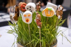 ZUERICH, 21. OKTOBER 2024 - ZUERCHER GENERALAGENTEN VERBAND ZGAV: Event des Zuercher Generalgenten Verbandes im Zurich Development Center ZDC an der Keltenstrasse 48 in Zuerich. Panel mit Erich Marte (Allianz), Thomas Steiger (Zurich), Herbert Goll (AXA), Daniel Gatti (SwissLife), Ralph Jeitzinger und Moderator Hans-Peter Nehmer (Allianz). Thema: Entschaedigungsmodelle im Aussendienst auf dem Pruefstand - Wohin geht die Reise? Auftrag: Anup Nastik, Allianz-Suisse Zuerich. ths/Photo by: THOMI STUDHALTER