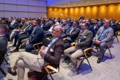 ZUERICH, 21. OKTOBER 2024 - ZUERCHER GENERALAGENTEN VERBAND ZGAV: Event des Zuercher Generalgenten Verbandes im Zurich Development Center ZDC an der Keltenstrasse 48 in Zuerich. Panel mit Erich Marte (Allianz), Thomas Steiger (Zurich), Herbert Goll (AXA), Daniel Gatti (SwissLife), Ralph Jeitzinger und Moderator Hans-Peter Nehmer (Allianz). Thema: Entschaedigungsmodelle im Aussendienst auf dem Pruefstand - Wohin geht die Reise? Auftrag: Anup Nastik, Allianz-Suisse Zuerich. ths/Photo by: THOMI STUDHALTER